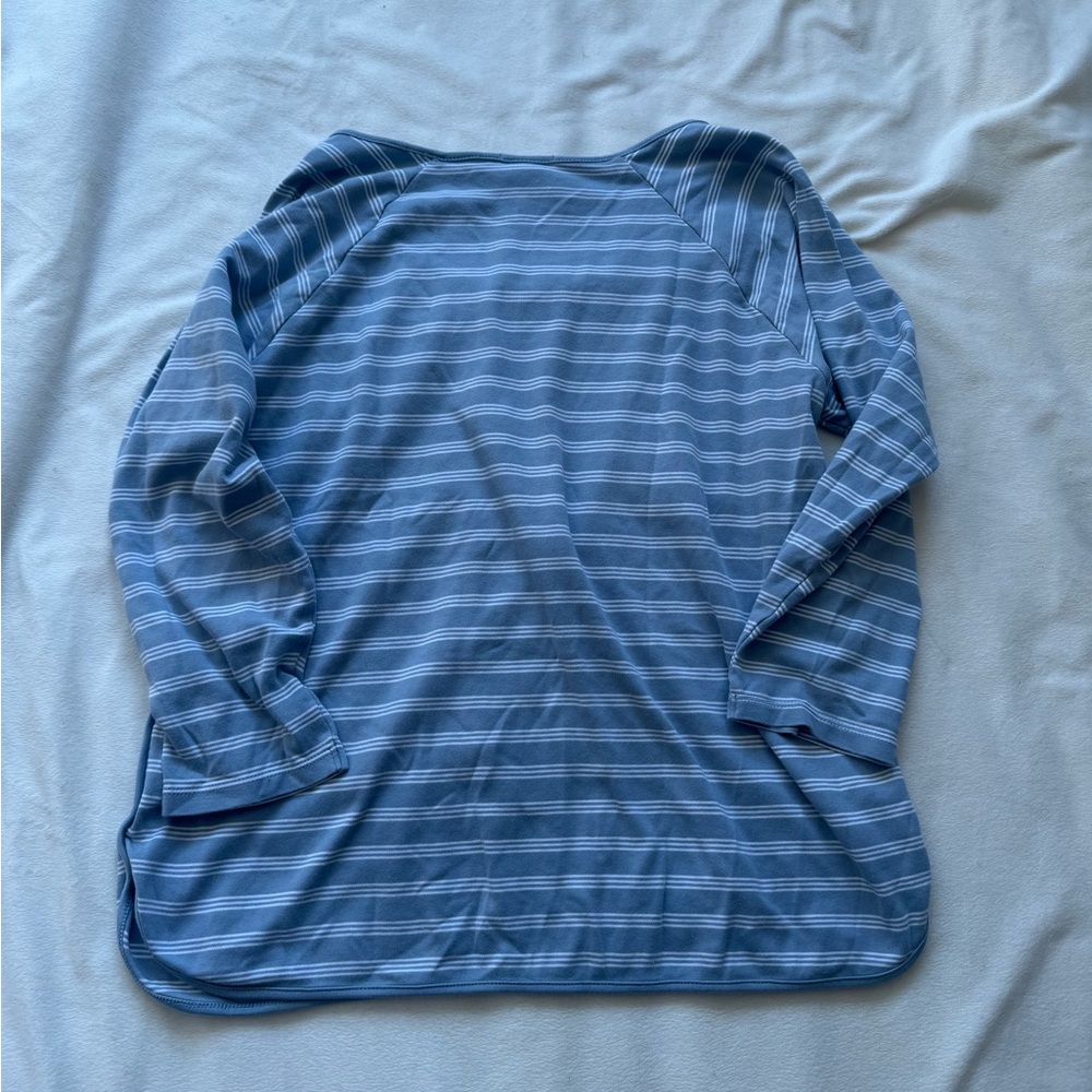 LAKE pajama top - Picture 6 of 7